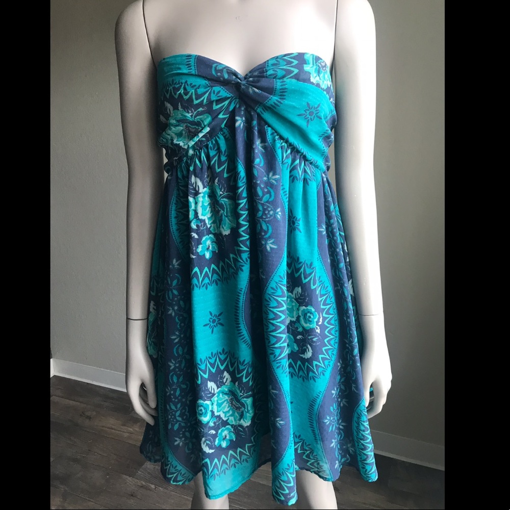 Size medium strapless free people dress!